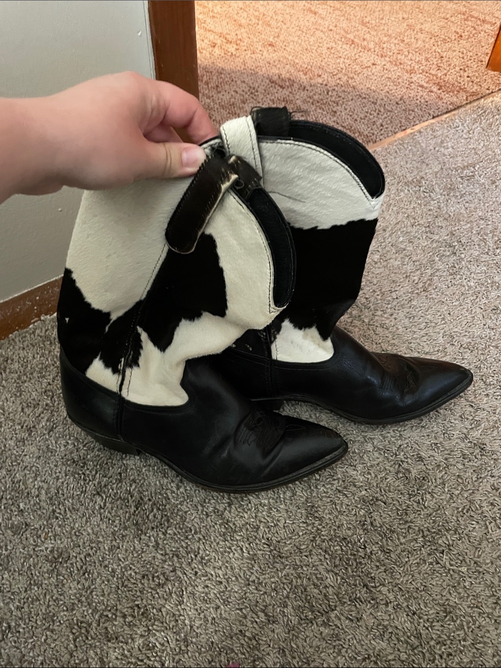 Corral Black and White Cowhide Lace Up Western Boots 8.5 womens